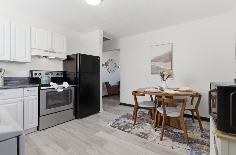 361 Cherry St #A - Photo 2 of 28