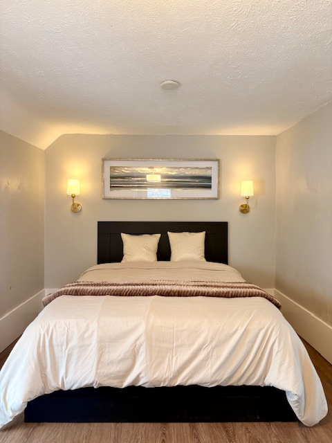 846 Lafayette Ave Se - Photo 3 of 16