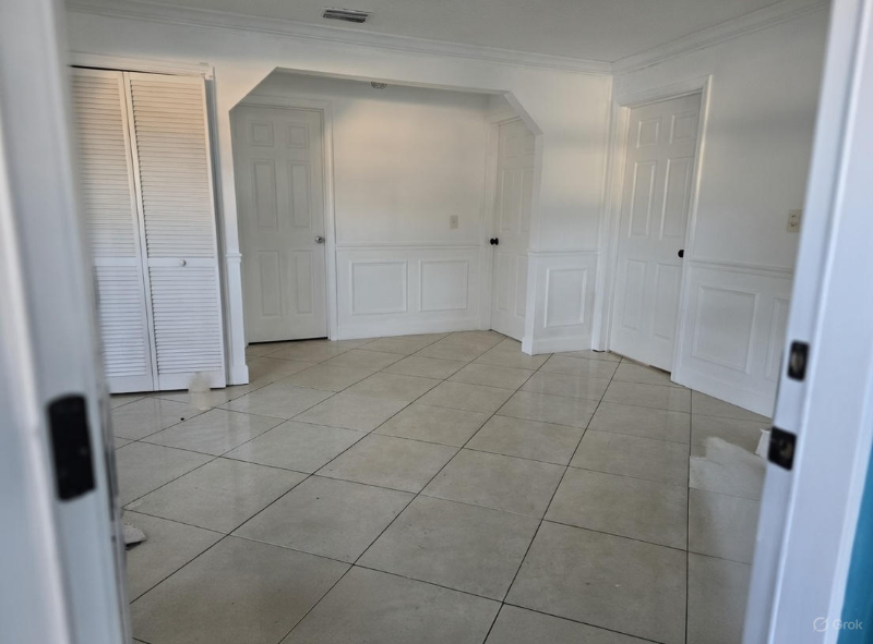 1832 Callahan St - Photo 6 of 18