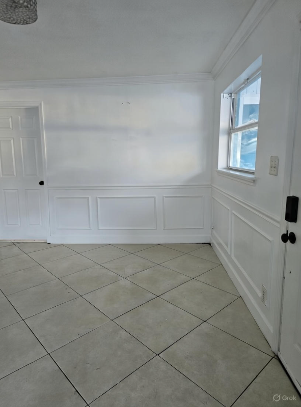 1832 Callahan St - Photo 7 of 18