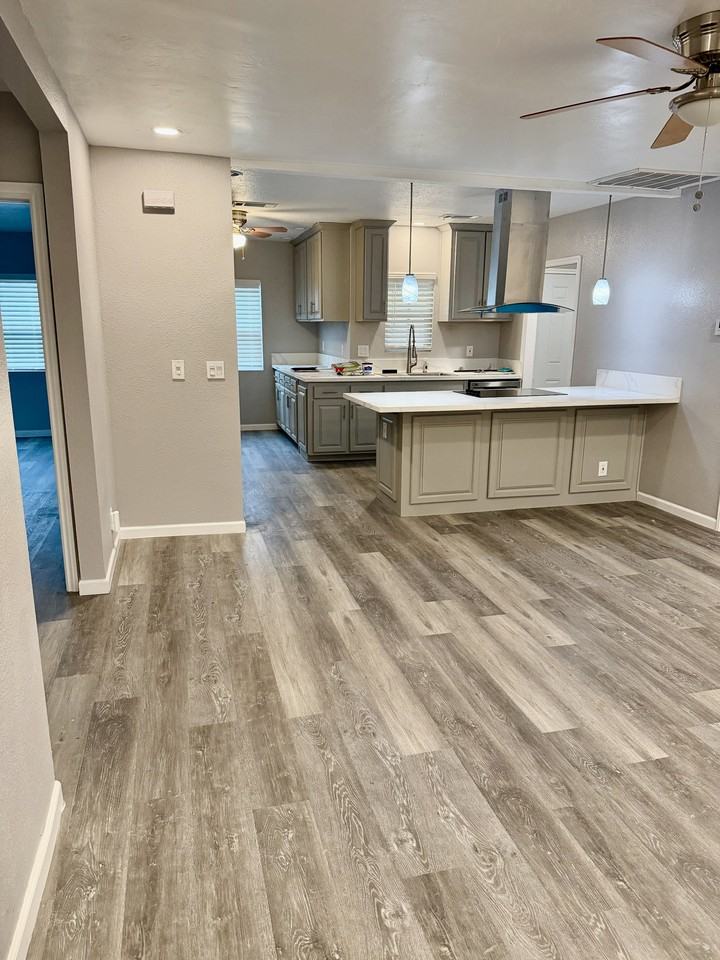 972 S Hope Ave #1 - Photo 7 of 37