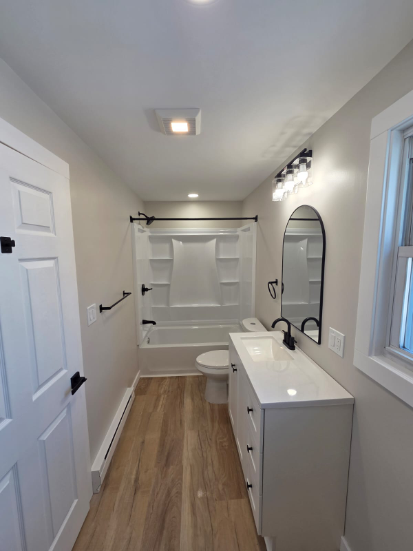 89 Montgomery St - Photo 4 of 9