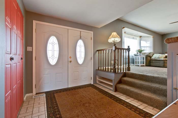 1595 Oregon Trl - Photo 6 of 11