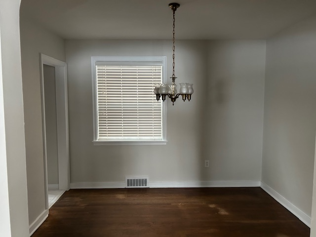 103 8th St - Photo 6 of 20