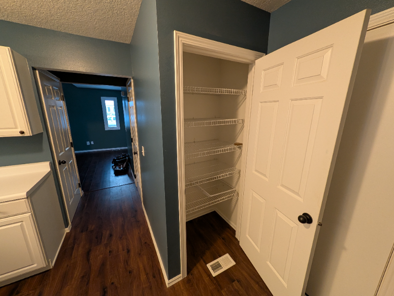 5 Jefferson St - Photo 6 of 20