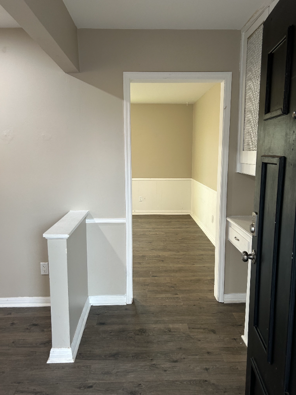 5507 Floyd Ave - Photo 3 of 16