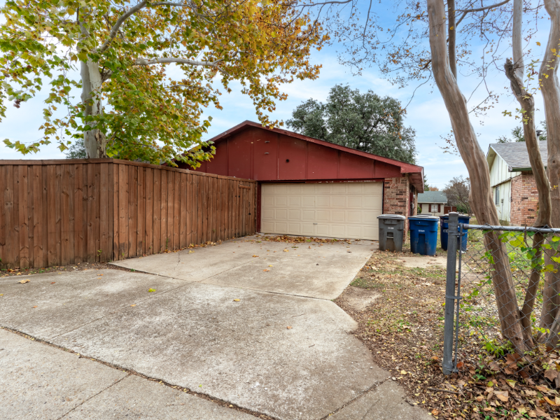 7117 Chinaberry Rd - Photo 2 of 15