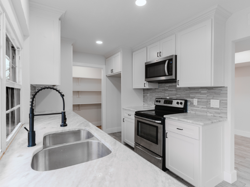 7117 Chinaberry Rd - Photo 4 of 15