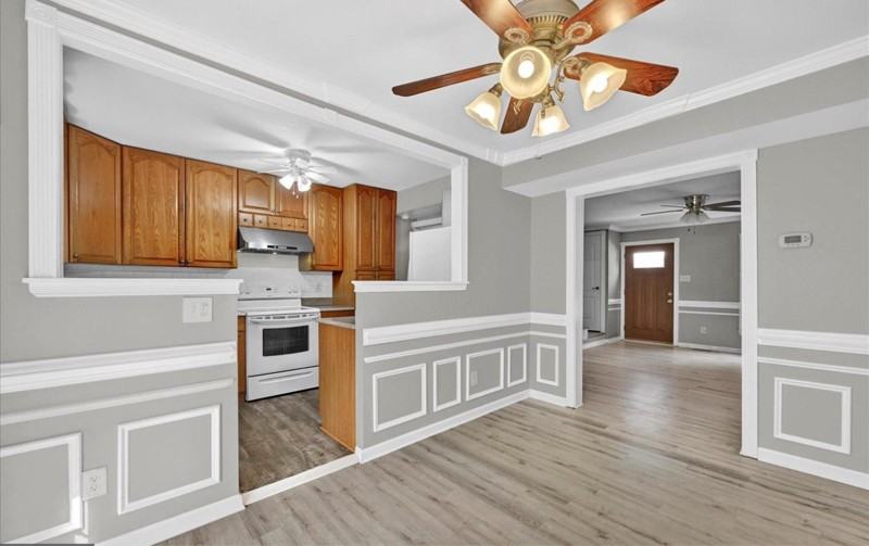 3449 Santee Rd - Photo 5 of 11