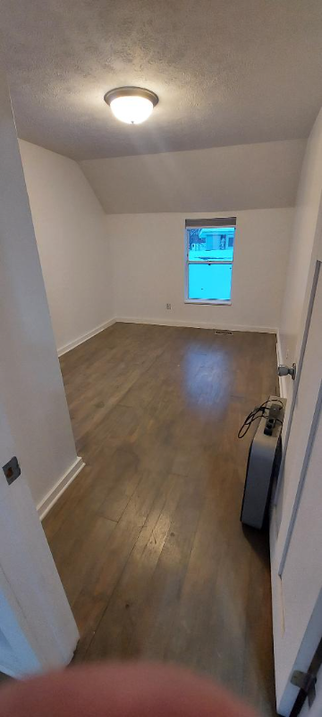 625 Columbus Ave #2 - Photo 4 of 7