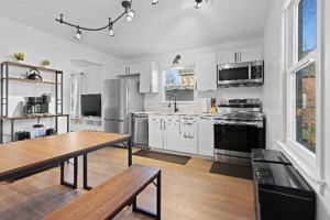 featured image of 914 Quincy St