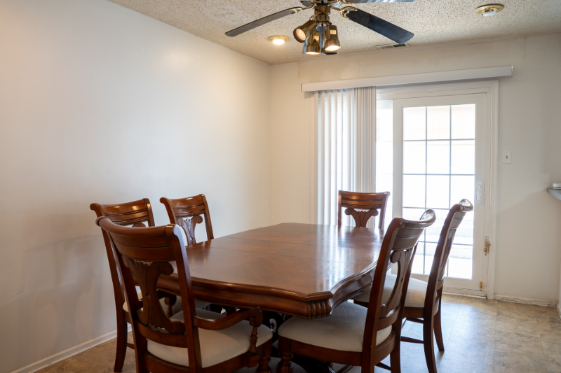 10117 Wilbur St - Photo 4 of 13