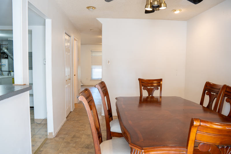 10117 Wilbur St - Photo 7 of 13