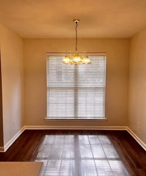 311 Melrose Ln - Photo 7 of 19