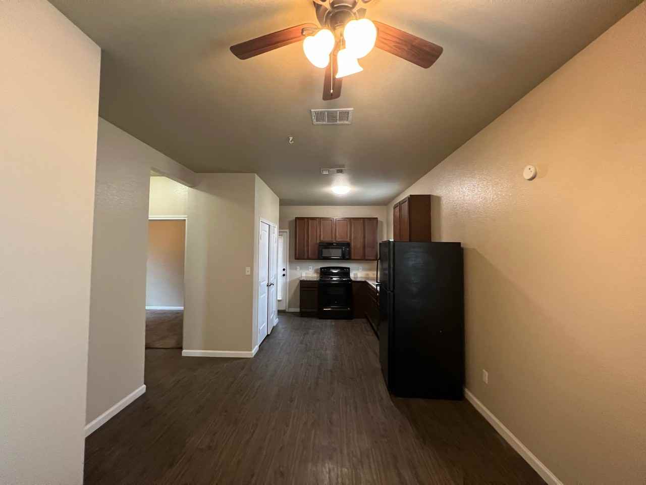 1015 Fir Ln #1 - Photo 3 of 8