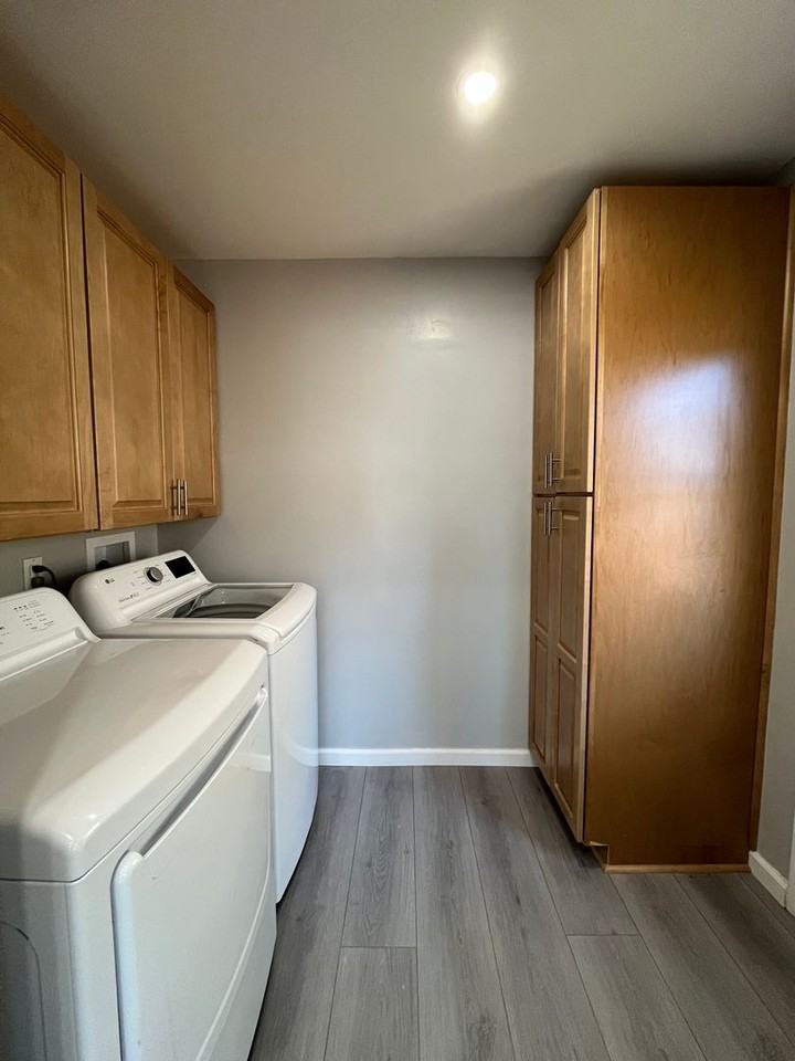 7832 Loma Verde Ave - Photo 6 of 16