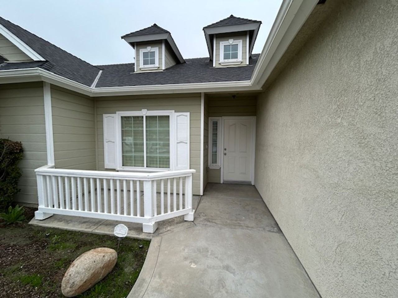 1674 Castoro Way - Photo 6 of 21