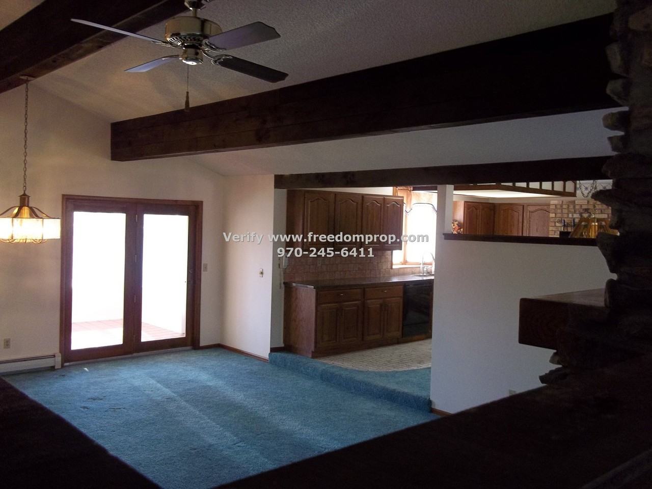 2325 S Seville Cir - Photo 4 of 16