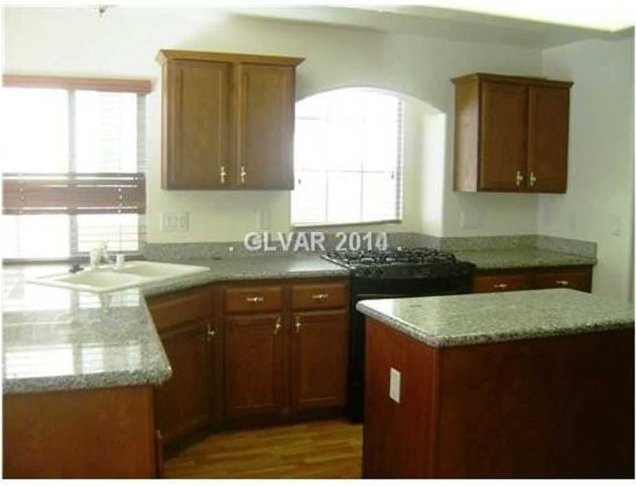 7563 Spindrift Tide Ct - Photo 2 of 24