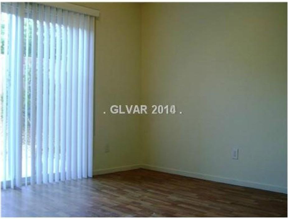 7563 Spindrift Tide Ct - Photo 4 of 24