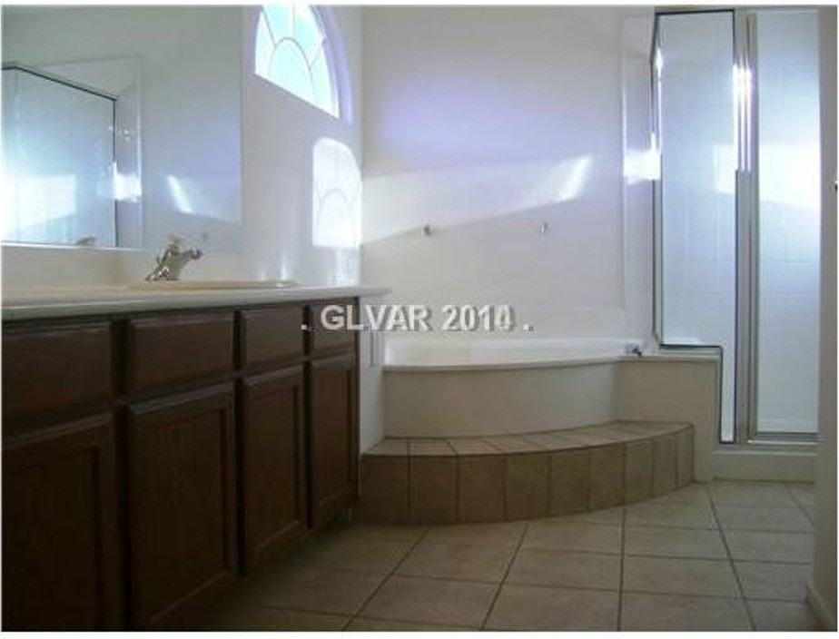 7563 Spindrift Tide Ct - Photo 5 of 24