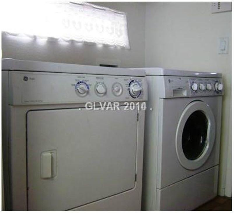 7563 Spindrift Tide Ct - Photo 6 of 24