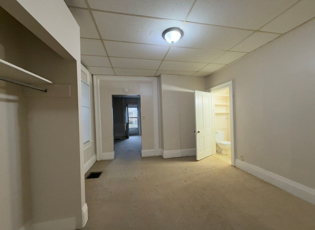 KEE - 909-911 N 10th - Photo 4 of 24