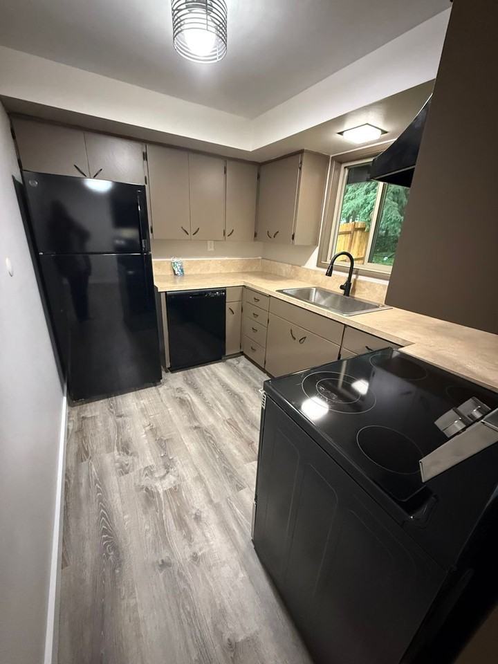 34228 Pittsburg Rd - Photo 6 of 12