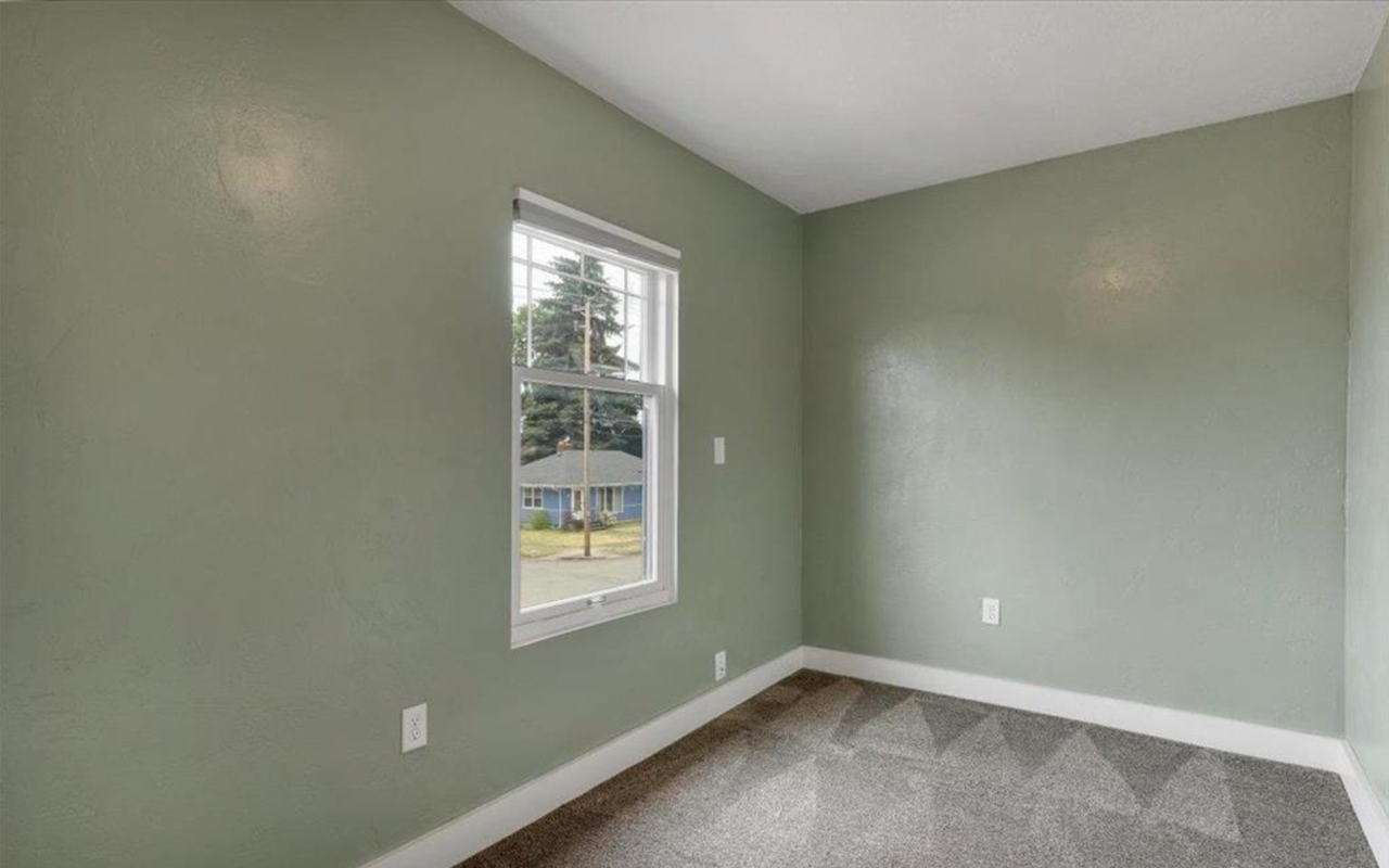 3505 Lancaster Dr Ne - Photo 5 of 12