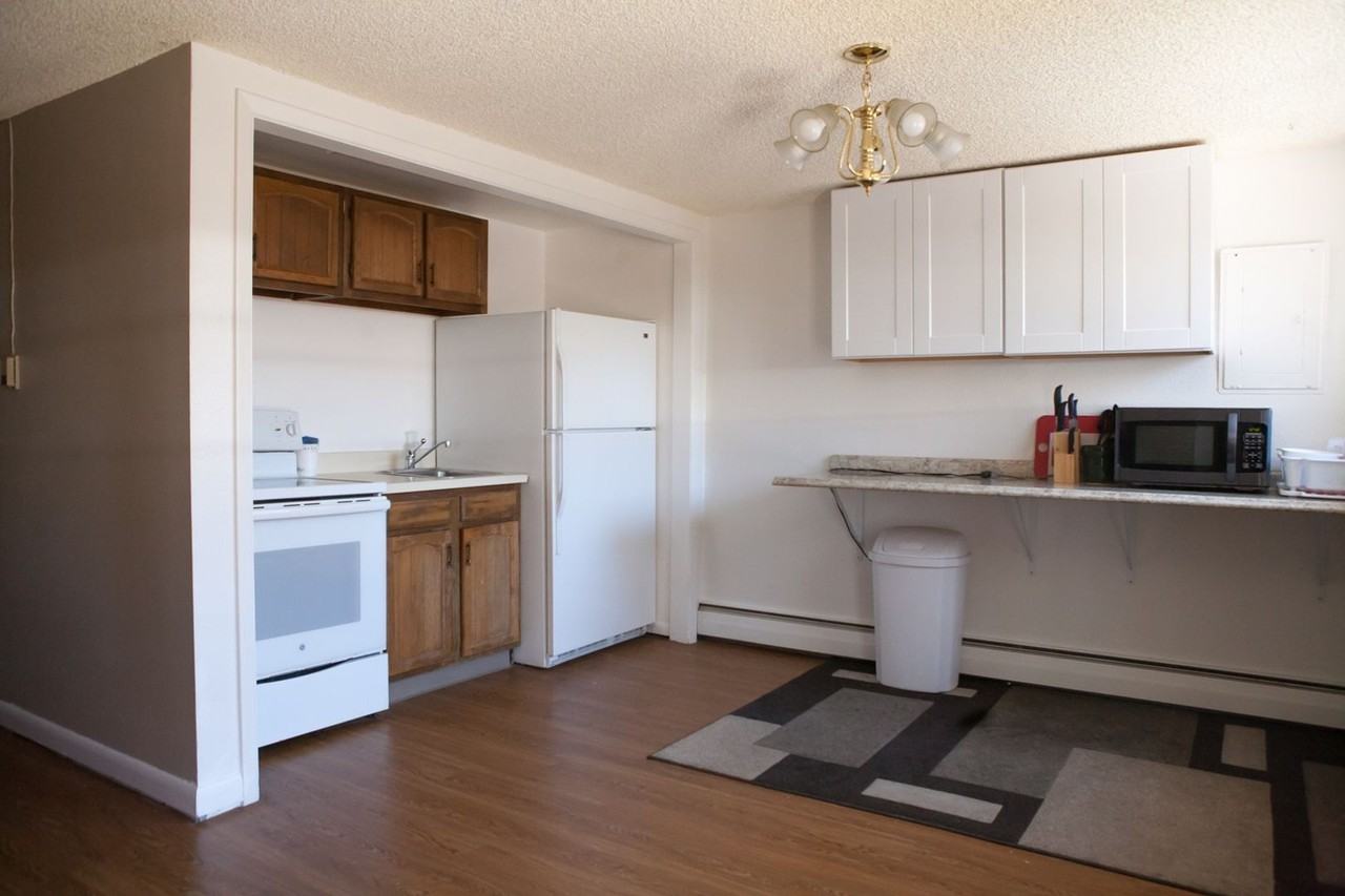 1685 S Kenton Way - Photo 2 of 12