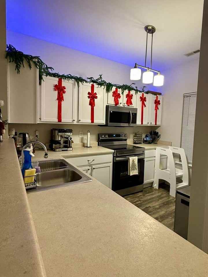 161 Buchanan Ln - Photo 4 of 25