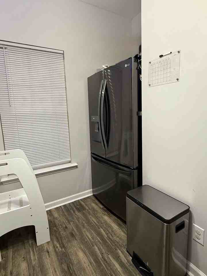 161 Buchanan Ln - Photo 5 of 25