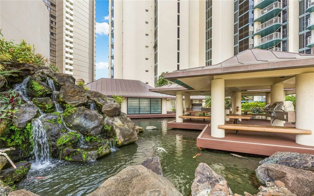 1212 Nuuanu Avenue - Photo 5 of 18