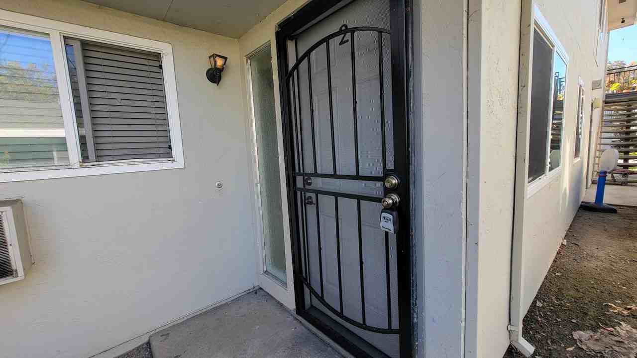 5511 Eagles Lane, Unit 2 - Photo 2 of 17