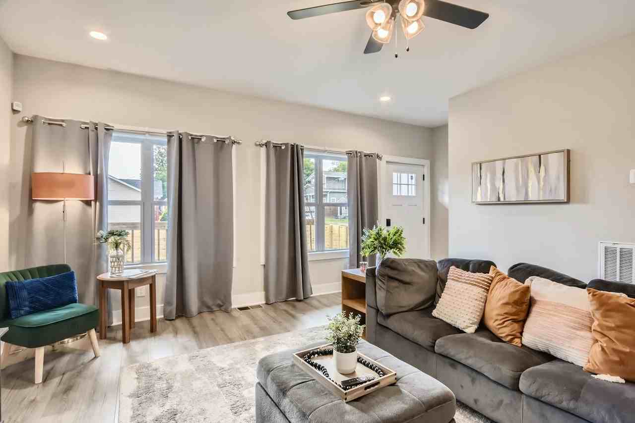 125 Lewis Street, Unit Private Bedroom 3 - Photo 2 of 20