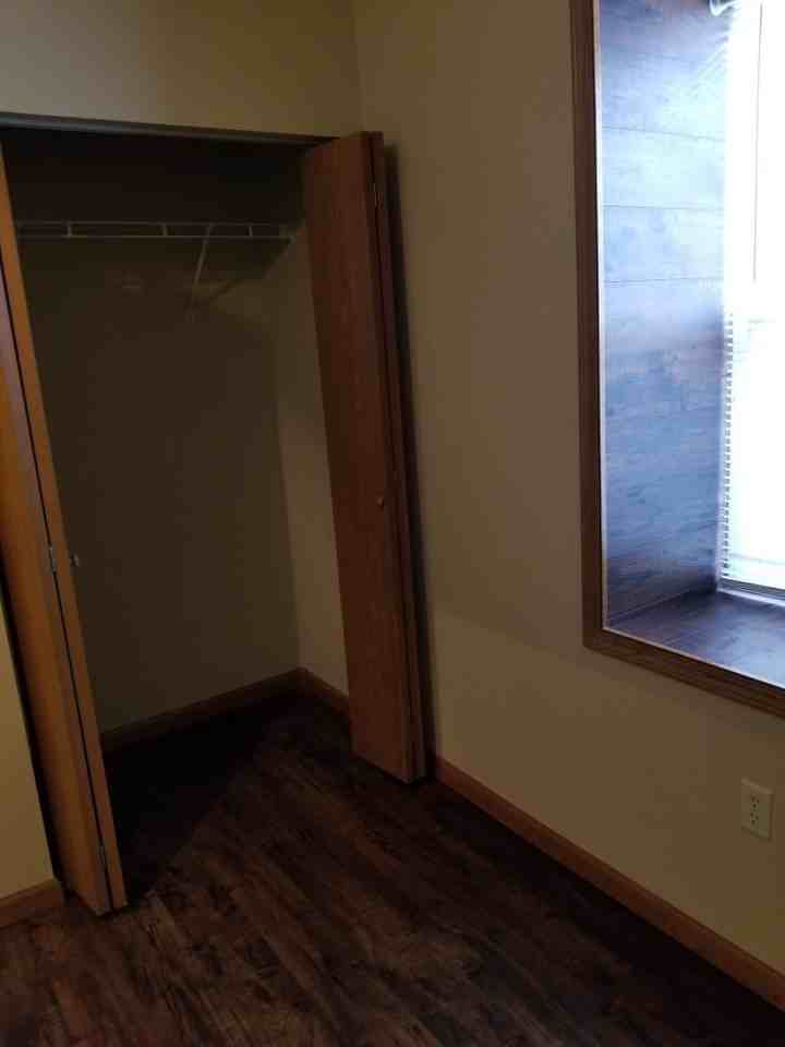 88 S Portland, Fond du lac - Photo 7 of 20