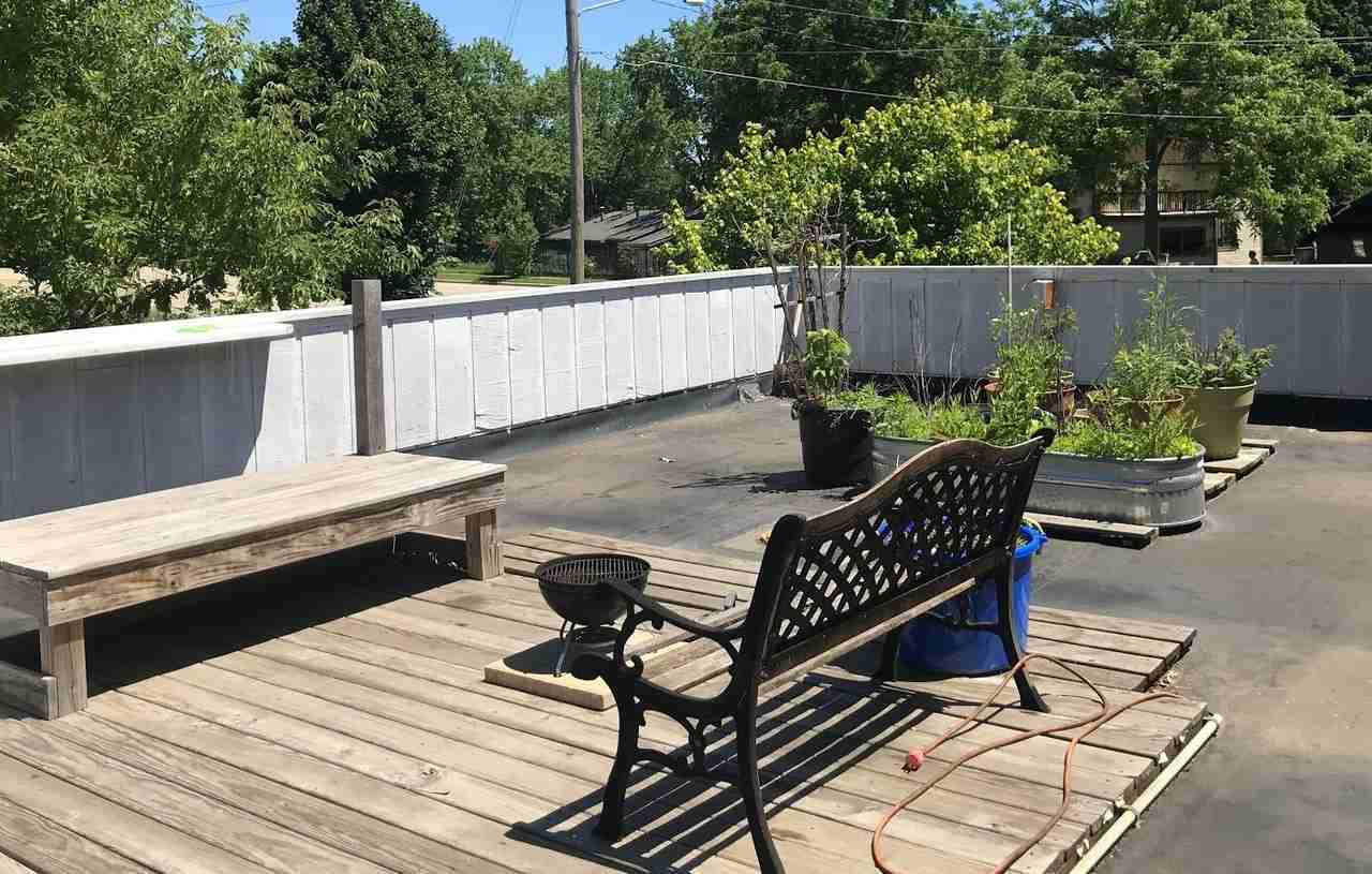 RM 7118 Raymond Road - Photo 3 of 6