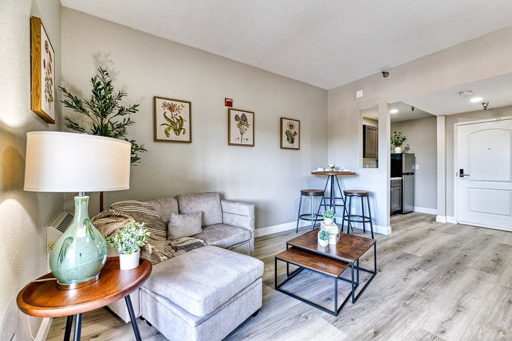 Altura Villas - Photo 5 of 14