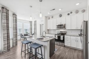 featured image of 3005 Willow Glen Cir