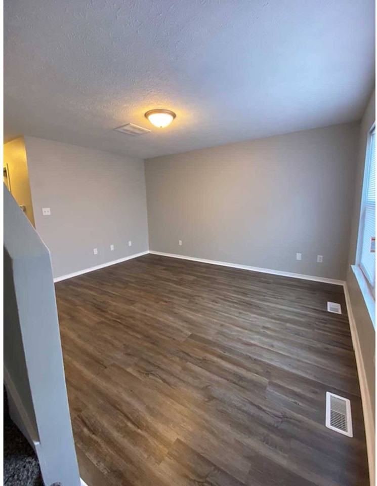 Hunter Hills - Photo 6 of 21