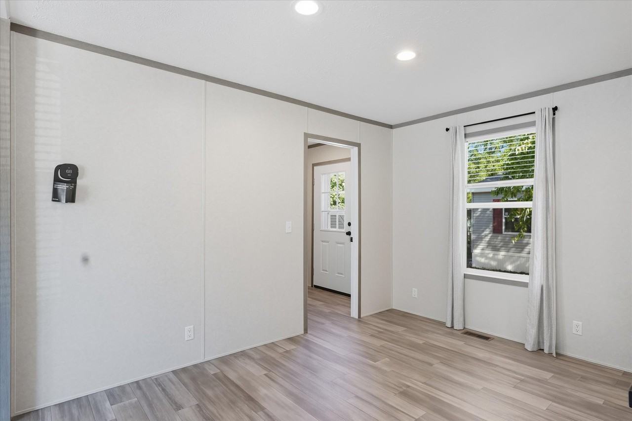 Candlewood MHC LLC - Photo 3 of 22