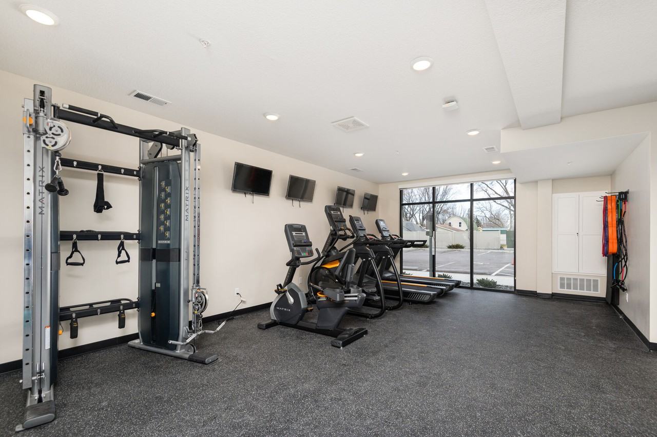 The Uptown Apartments - Photo 7 of 30