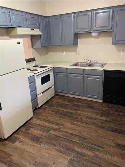 139 Elm Street - Photo 3 of 35