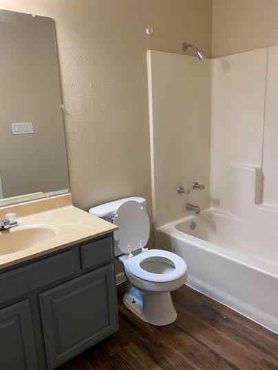 139 Elm Street - Photo 6 of 35