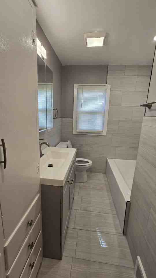 3802 Brentwood Dr #1 - Photo 3 of 9