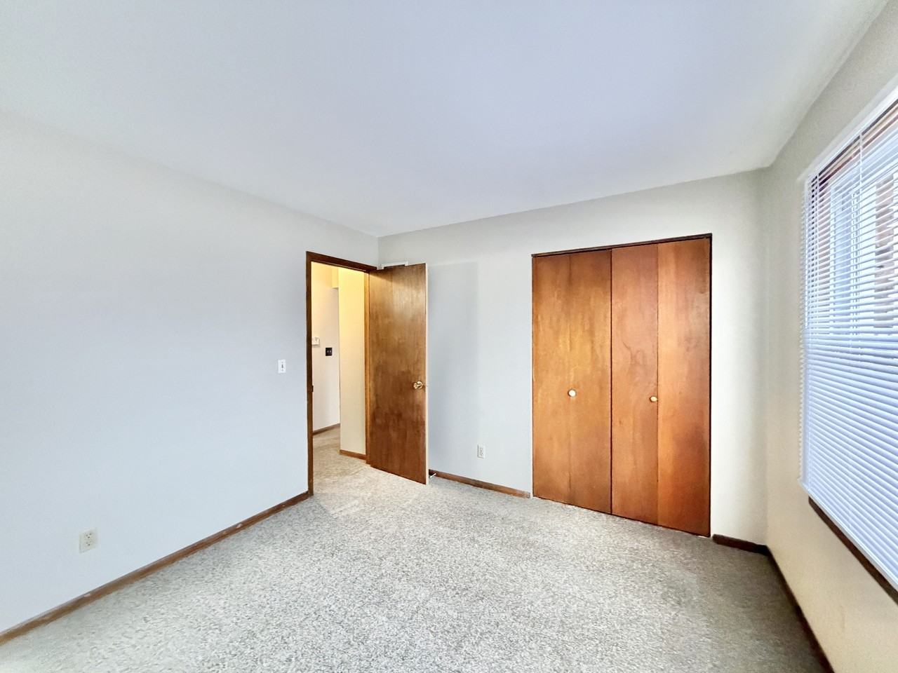 1922 North Randall Avenue - Photo 2 of 17