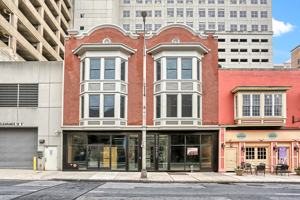 featured image of 209 Walnut St