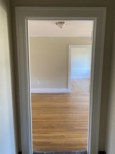 1533 Chapel Street - Photo 6 of 7