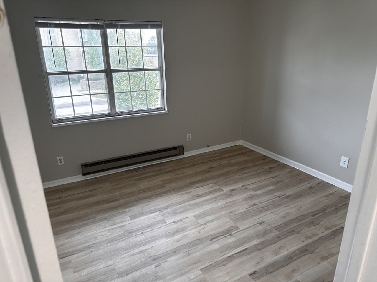 287 South Dorset Road - Photo 3 of 4