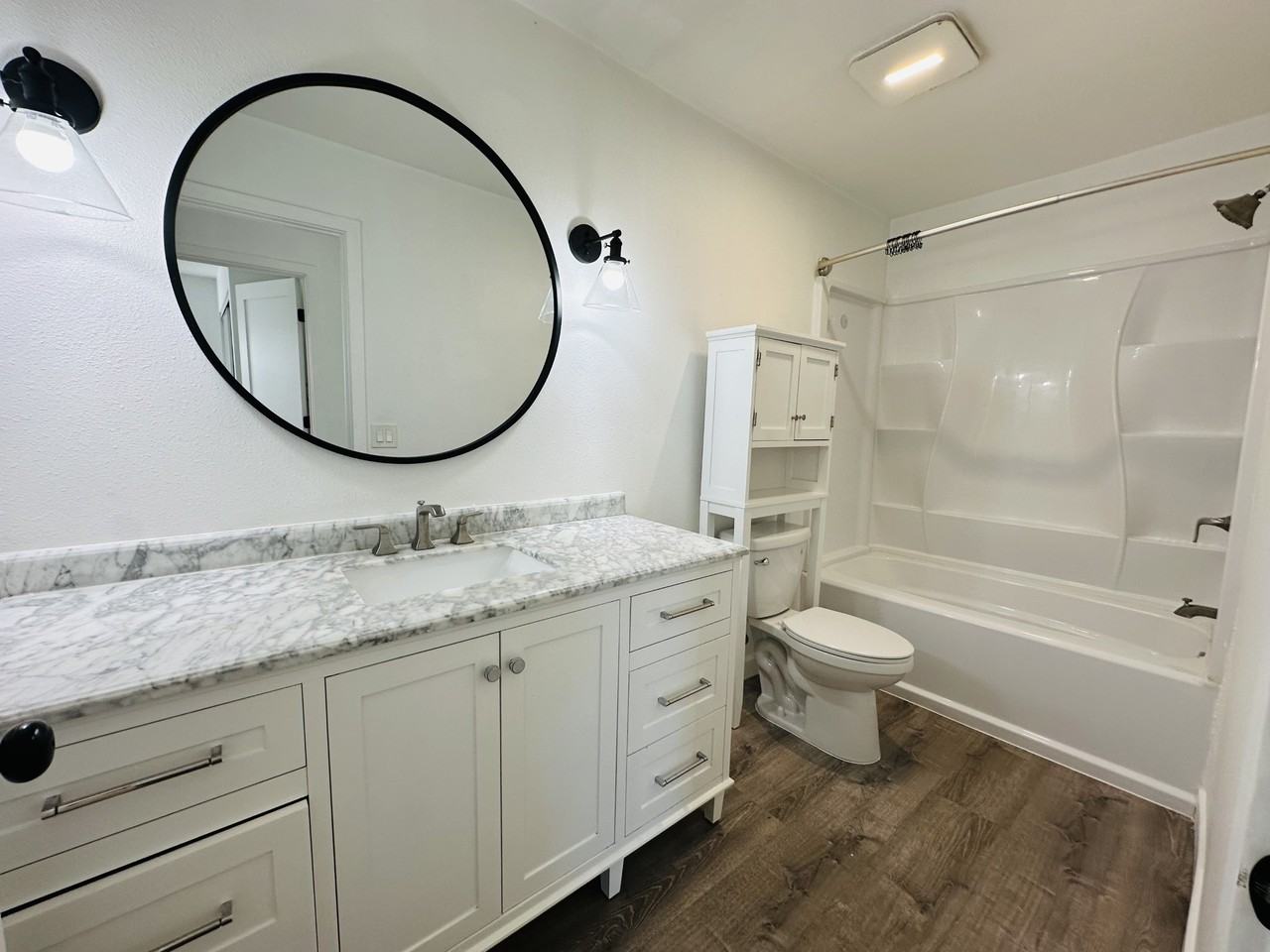 822 Olive Street - Photo 5 of 9